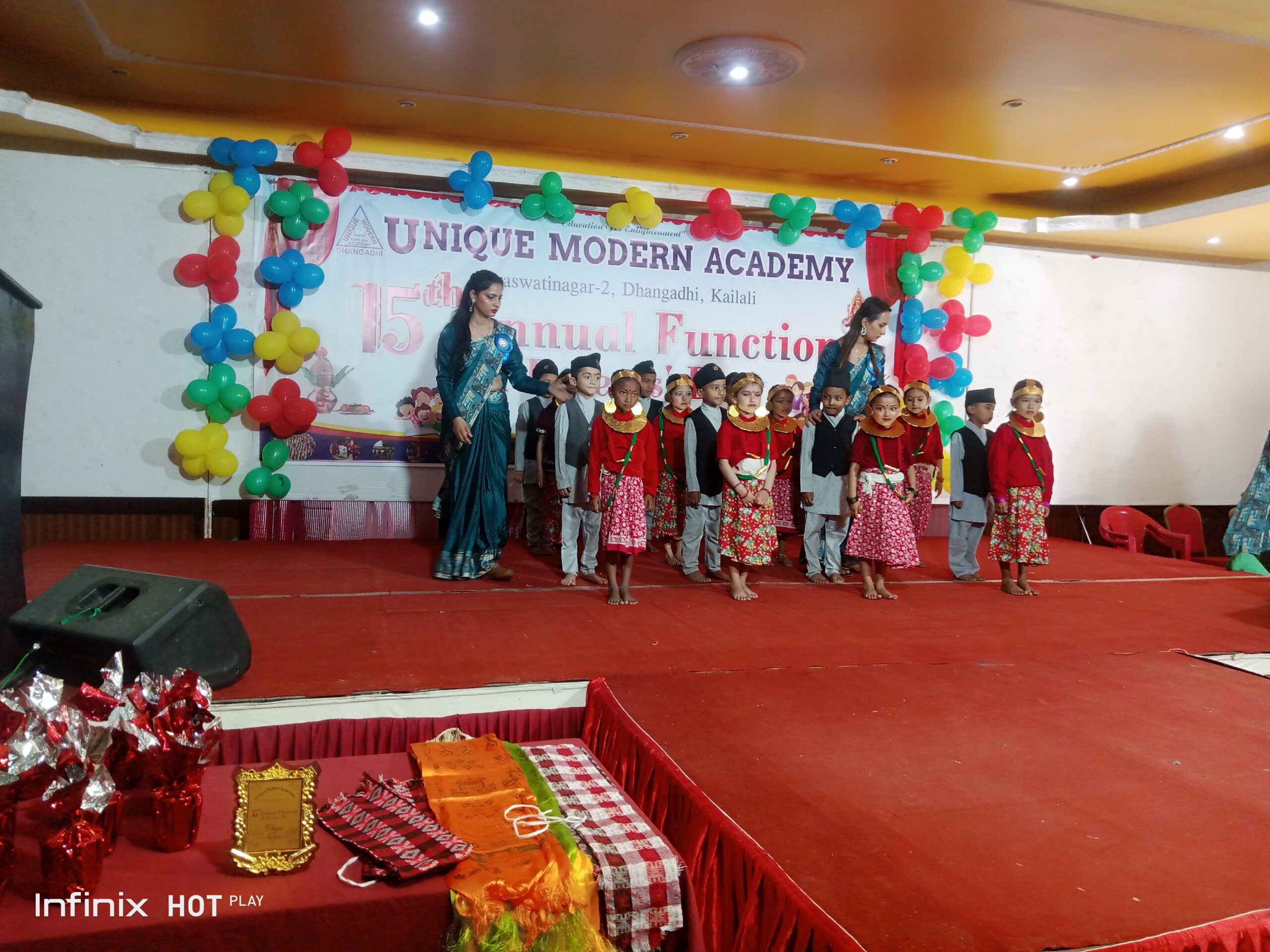 युनिक मोर्डन एकेडेमी स्कुलको १५ औं वार्षिकोत्सव तथा अभिभावक दिवस सम्पन्न