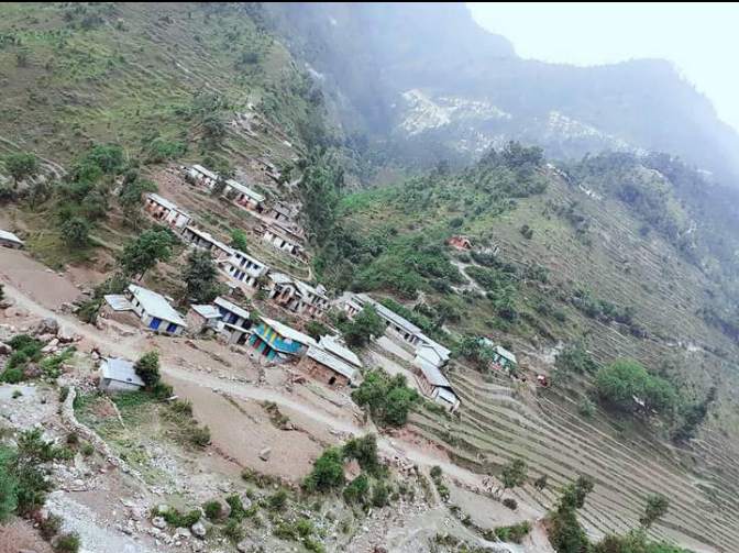 तिहार सम्म गाउँमा बिजुली बालीदीए हुन्थ्योः सुर्नयाँ ८ का बासिन्दाको भनाई