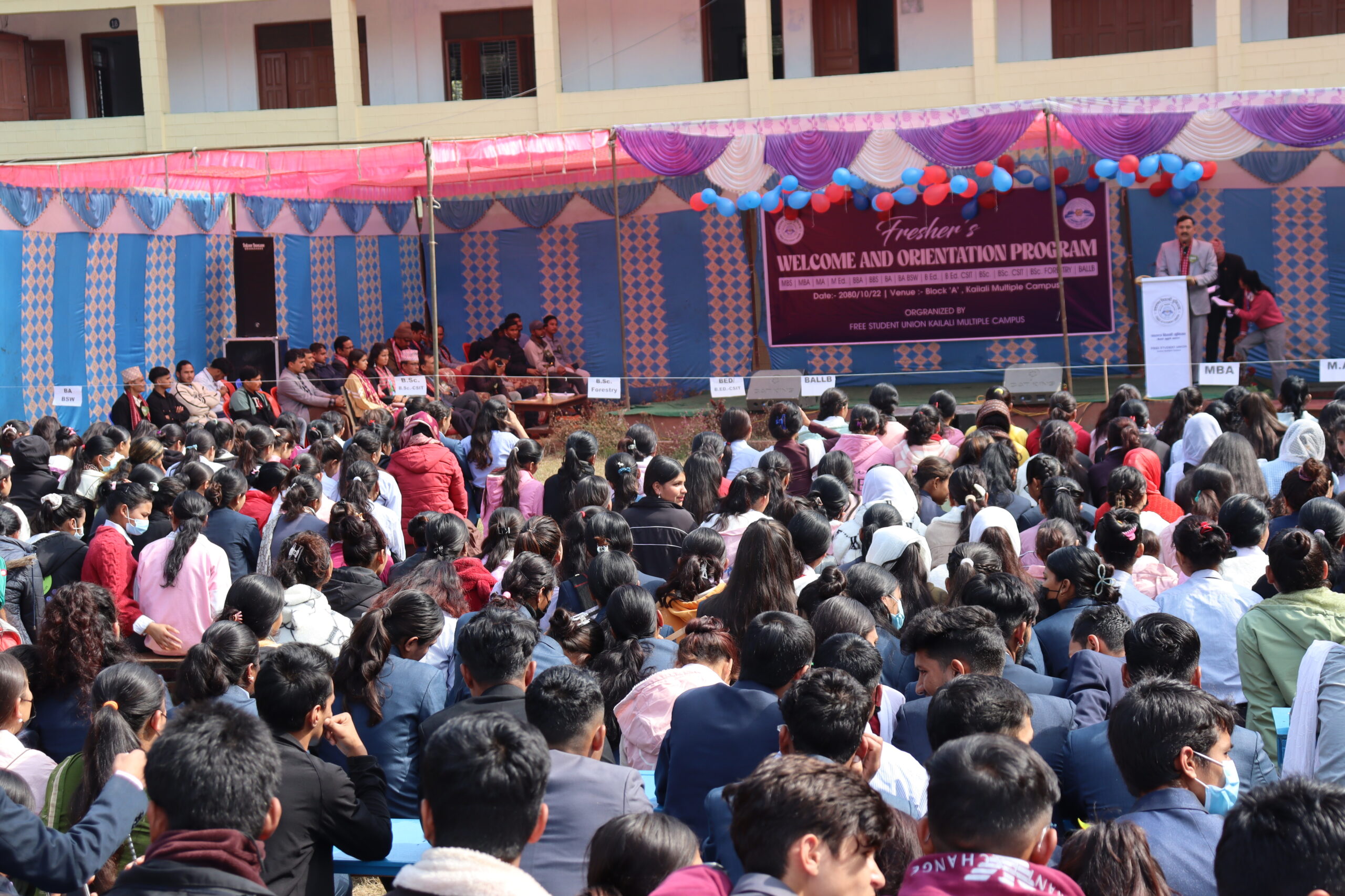 केएमसीमा प्रथम सेमेस्टरमा अध्ययनरत विद्यार्थीहरुको स्वागत तथा अभिमुखिकरण कार्यक्रम (फोटो फिचर)